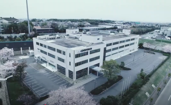 社屋のドローン撮影